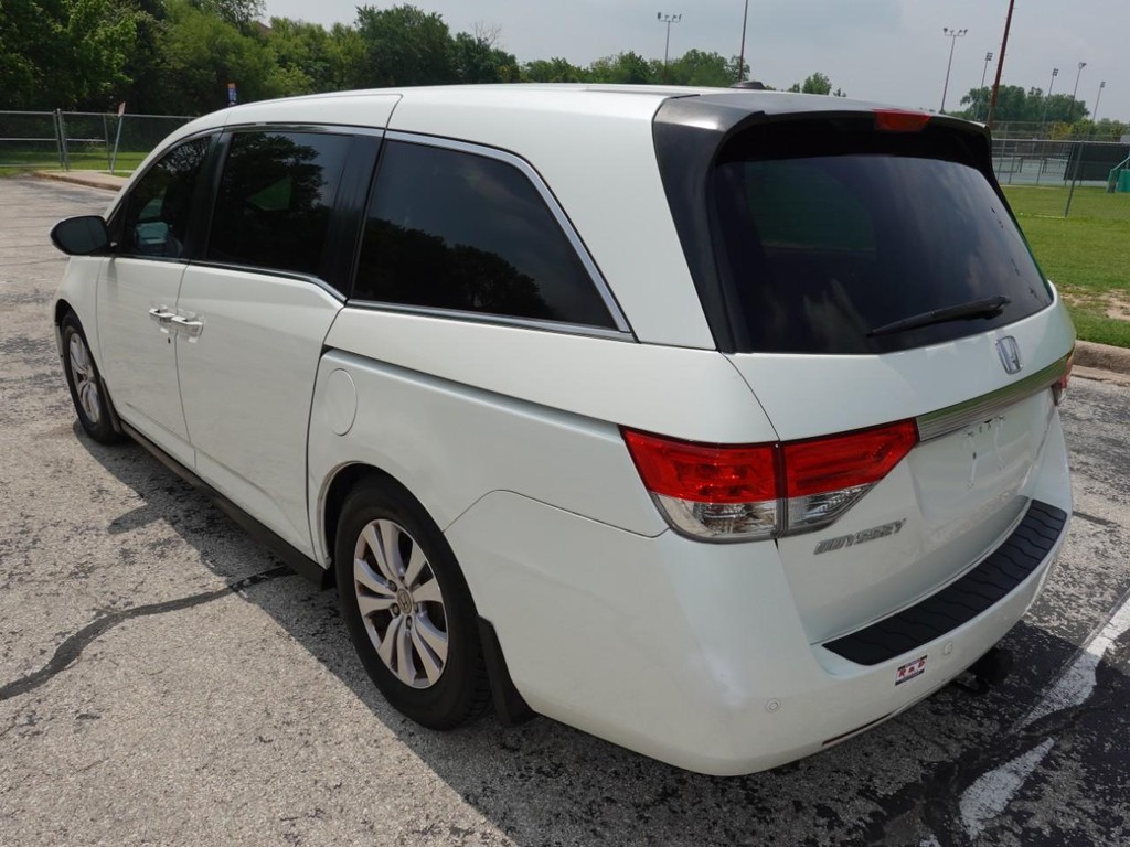 Honda Odyssey Vehicle Full-screen Gallery Image 05