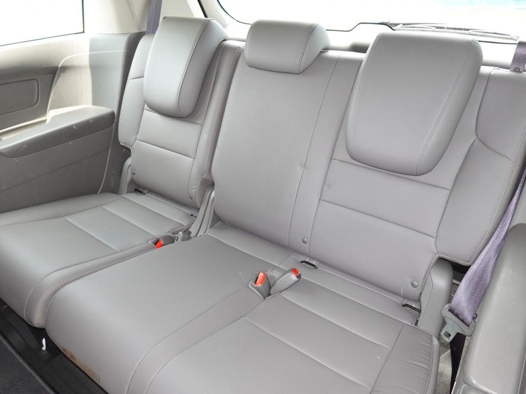 Honda Odyssey Vehicle Full-screen Gallery Image 22
