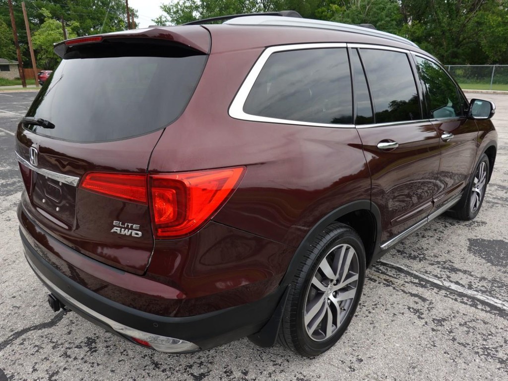 Honda Pilot Vehicle Full-screen Gallery Image 07