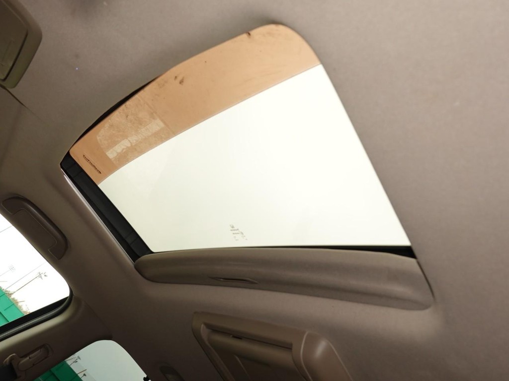 Honda Pilot Vehicle Full-screen Gallery Image 17