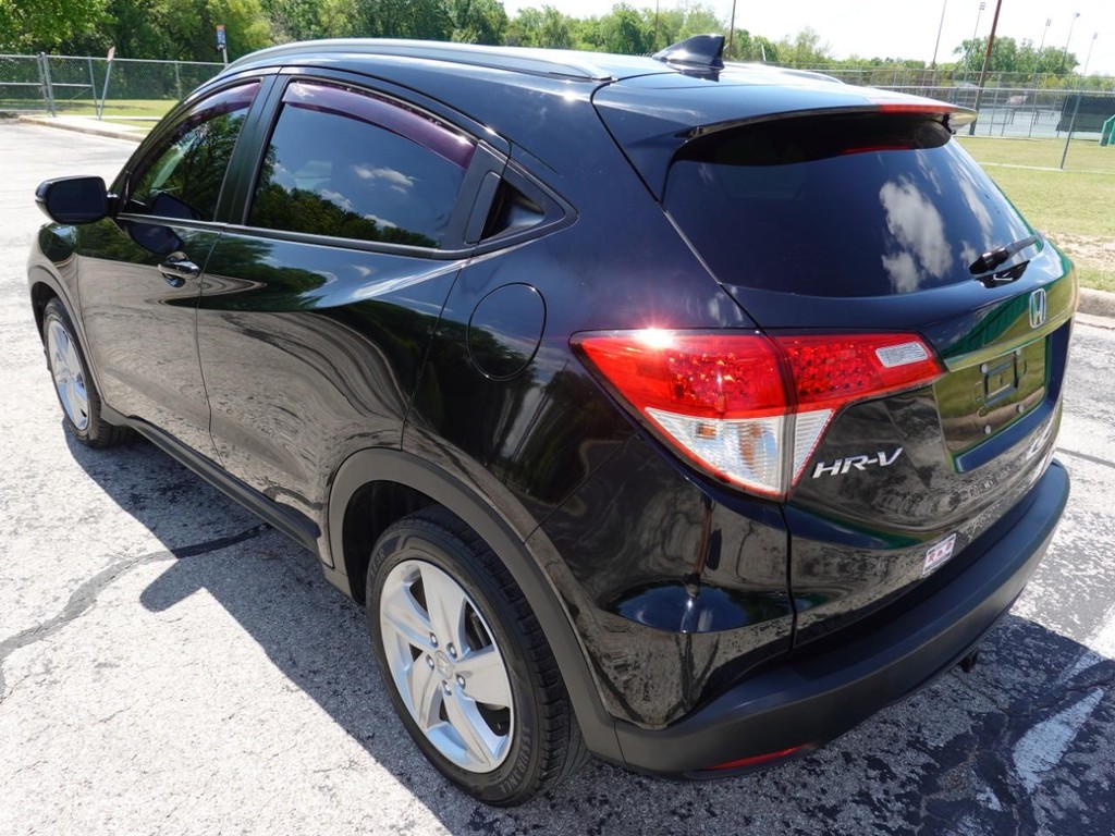Honda HR-V Vehicle Full-screen Gallery Image 05