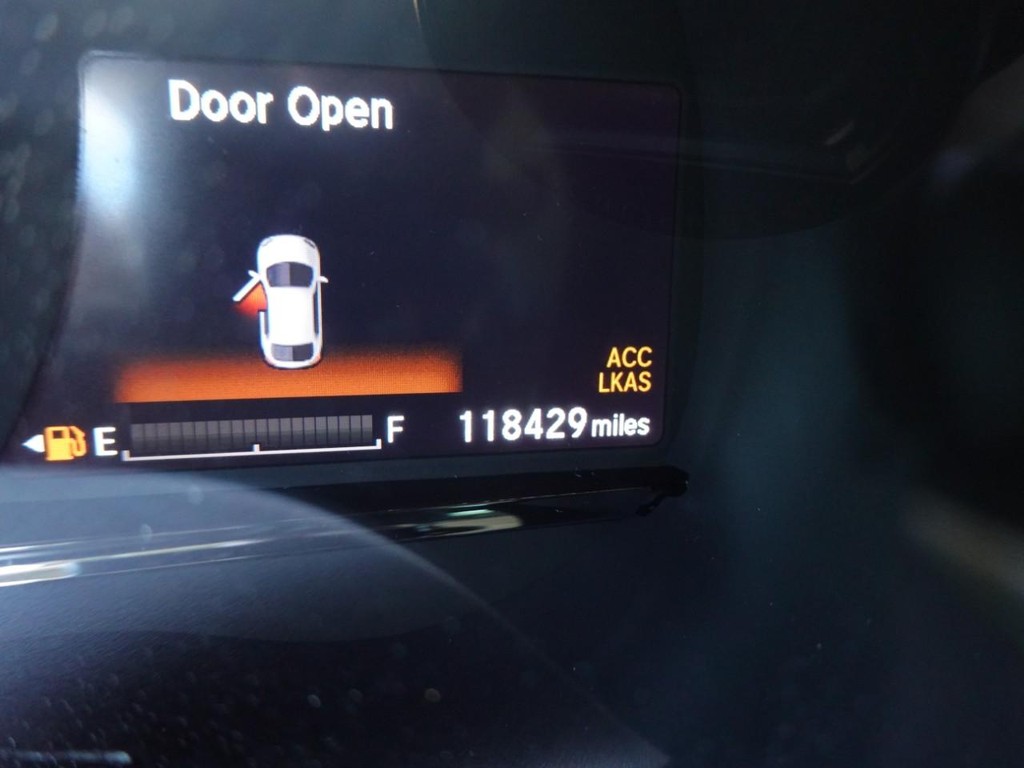 Honda HR-V Vehicle Full-screen Gallery Image 12