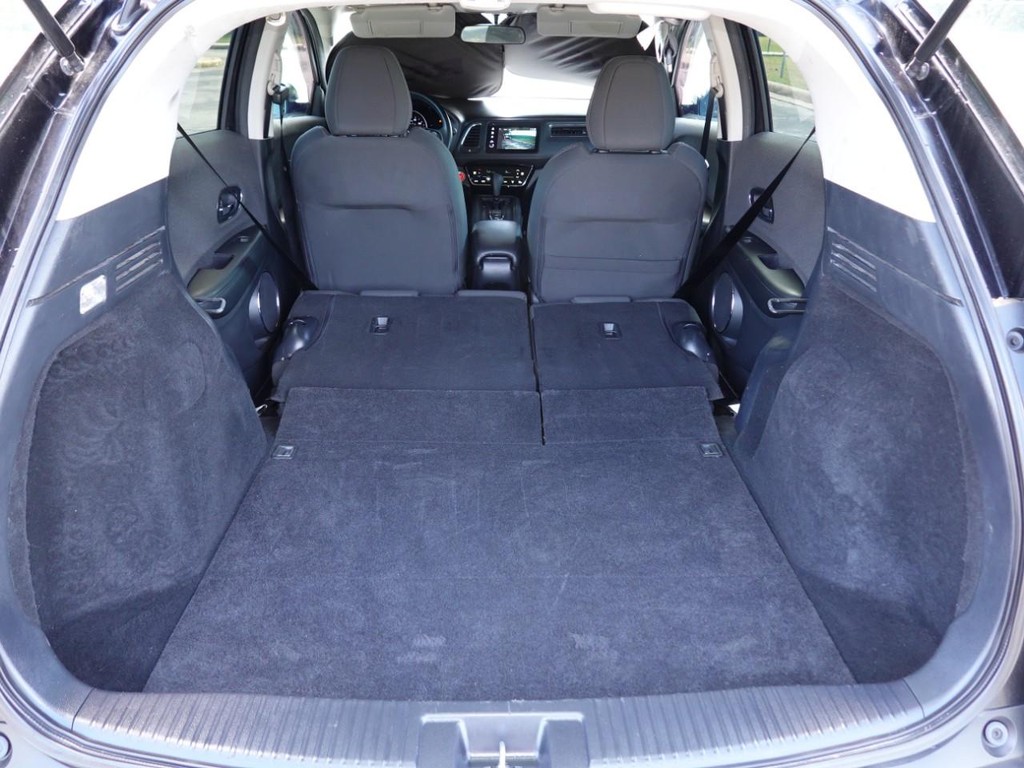 Honda HR-V Vehicle Full-screen Gallery Image 29