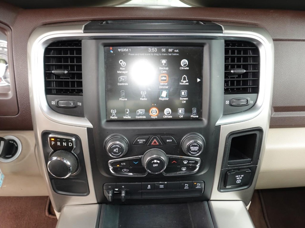Ram 1500 Vehicle Full-screen Gallery Image 14