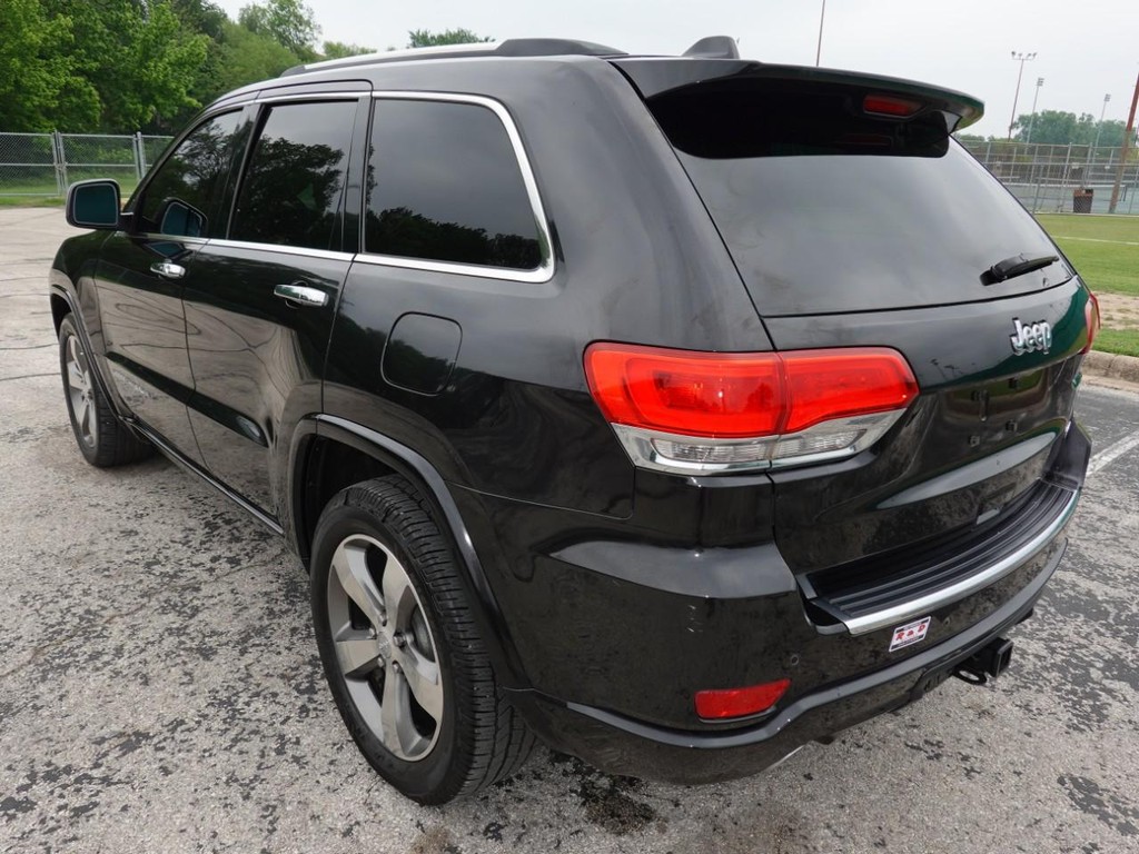 Jeep Grand Cherokee Vehicle Full-screen Gallery Image 05