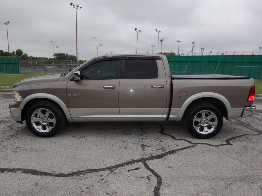 Dodge Ram 1500 Vehicle Full-screen Gallery Image 04