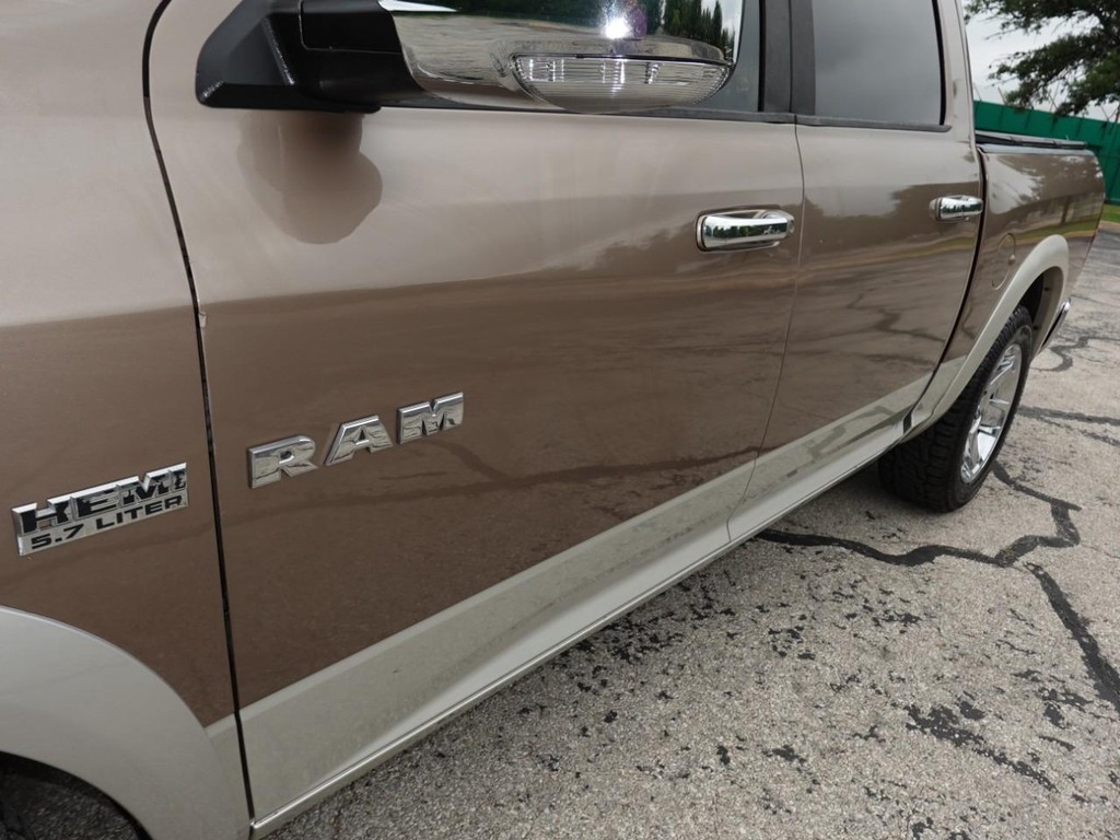 Dodge Ram 1500 Vehicle Full-screen Gallery Image 10