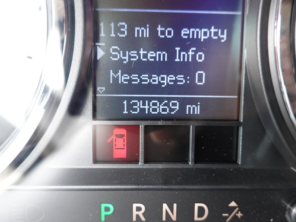 Dodge Ram 1500 Vehicle Full-screen Gallery Image 12