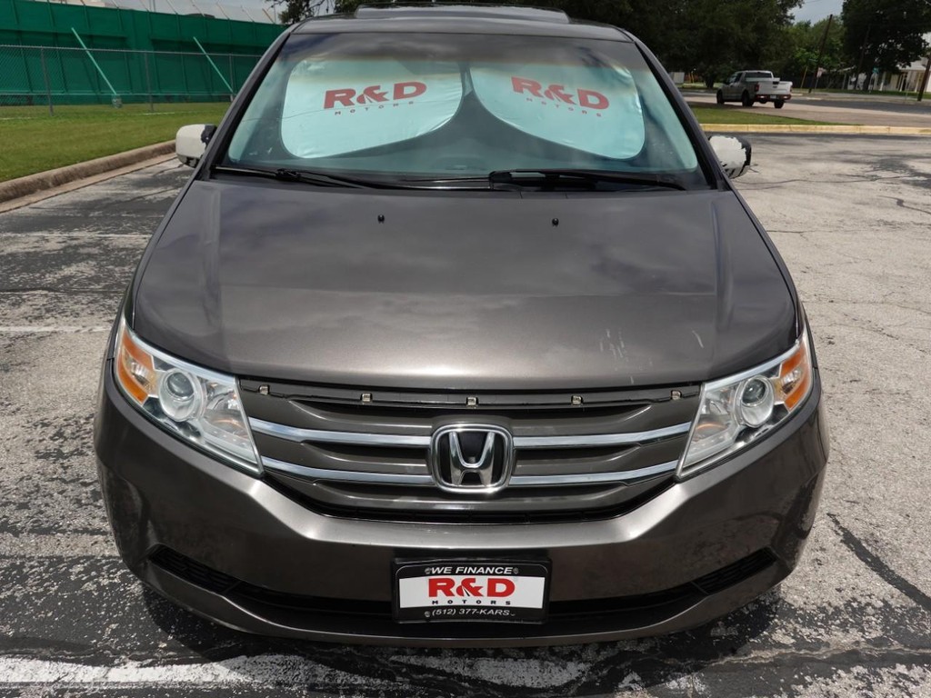 Honda Odyssey Vehicle Full-screen Gallery Image 02