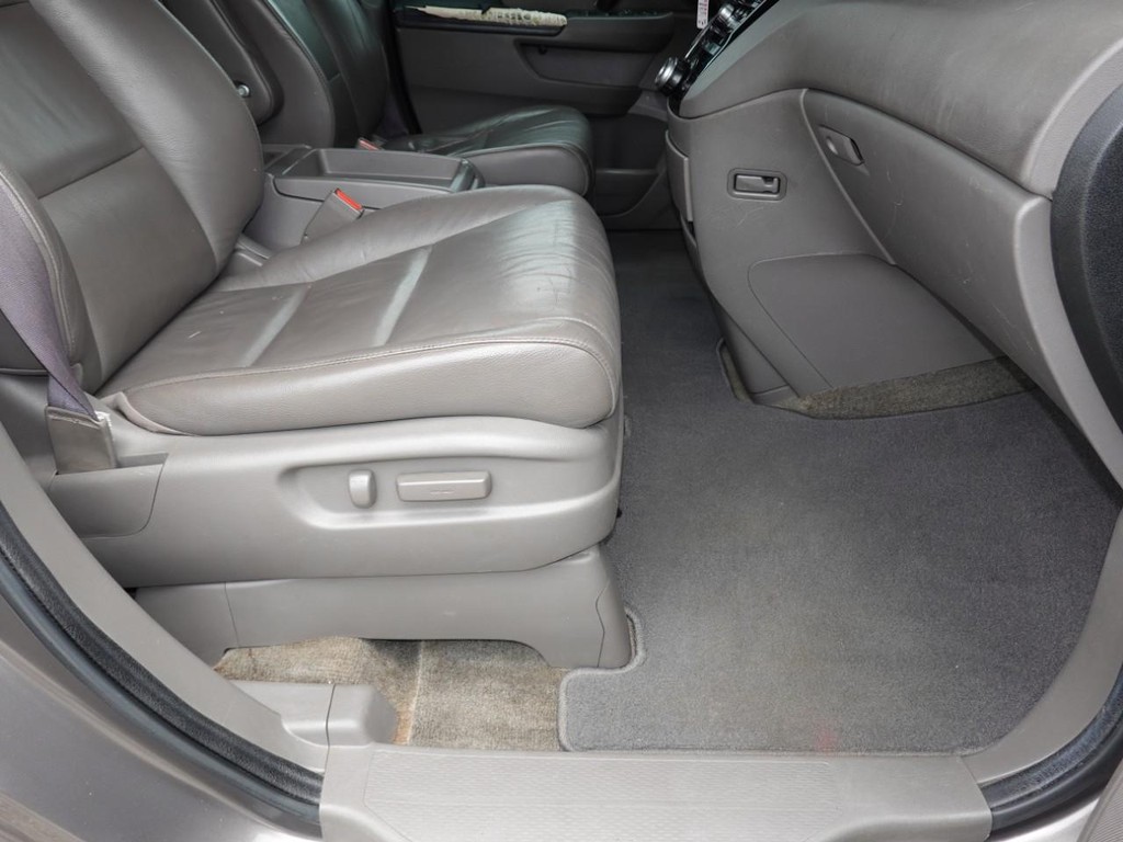 Honda Odyssey Vehicle Full-screen Gallery Image 19