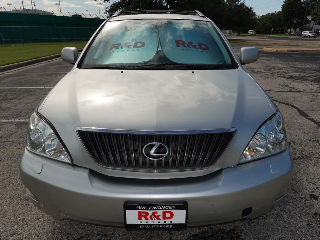 Lexus RX 350 Vehicle Full-screen Gallery Image 02
