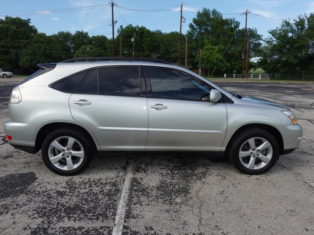 Lexus RX 350 Vehicle Full-screen Gallery Image 08