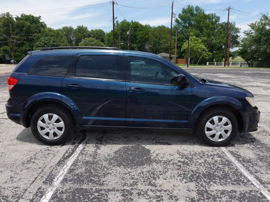 Dodge Journey Vehicle Full-screen Gallery Image 08
