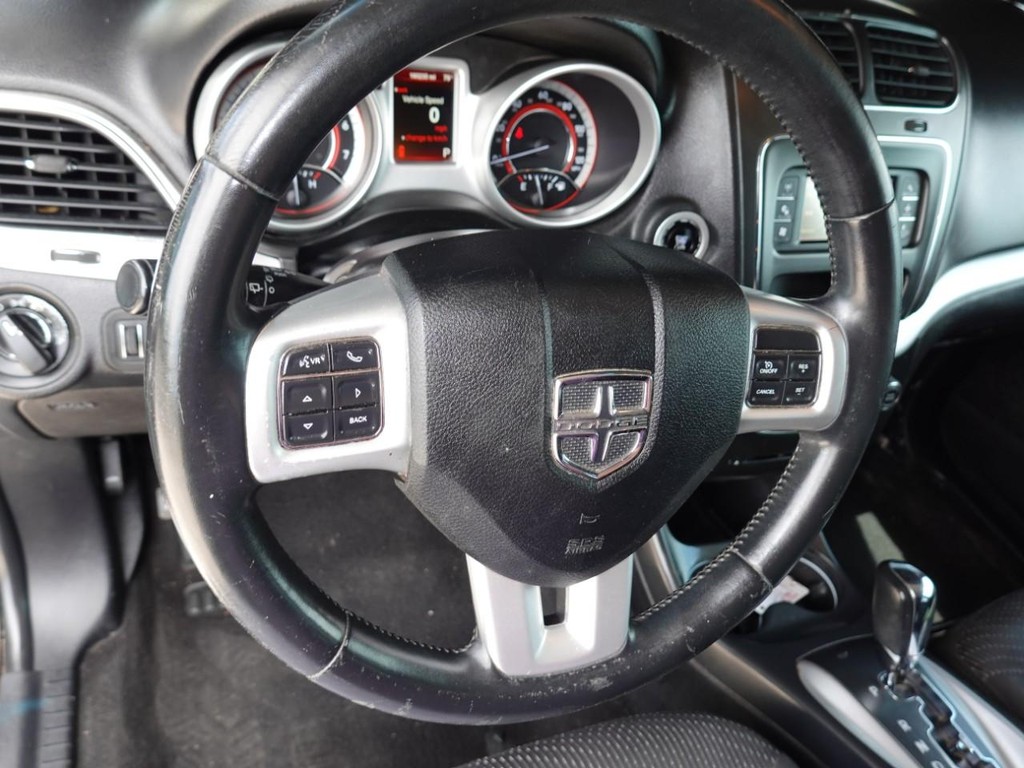 Dodge Journey Vehicle Full-screen Gallery Image 13