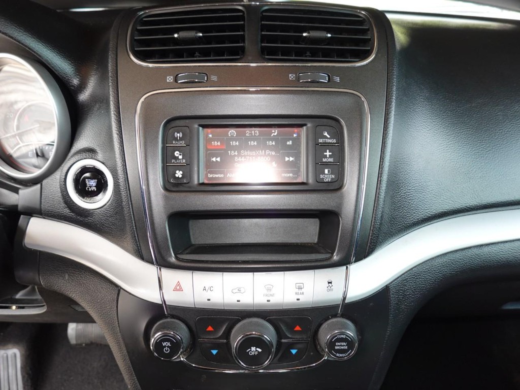 Dodge Journey Vehicle Full-screen Gallery Image 14