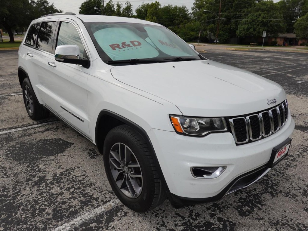 2017 Jeep Grand Cherokee Limited's photo
