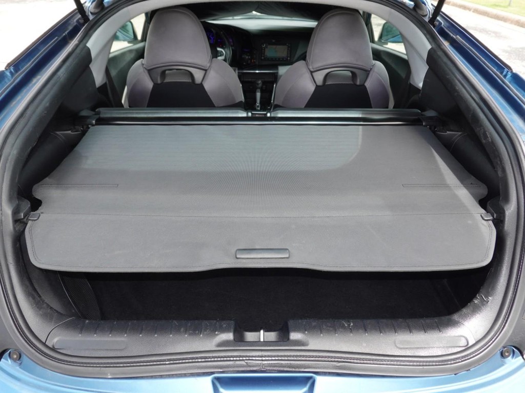 Honda CR-Z Vehicle Full-screen Gallery Image 21