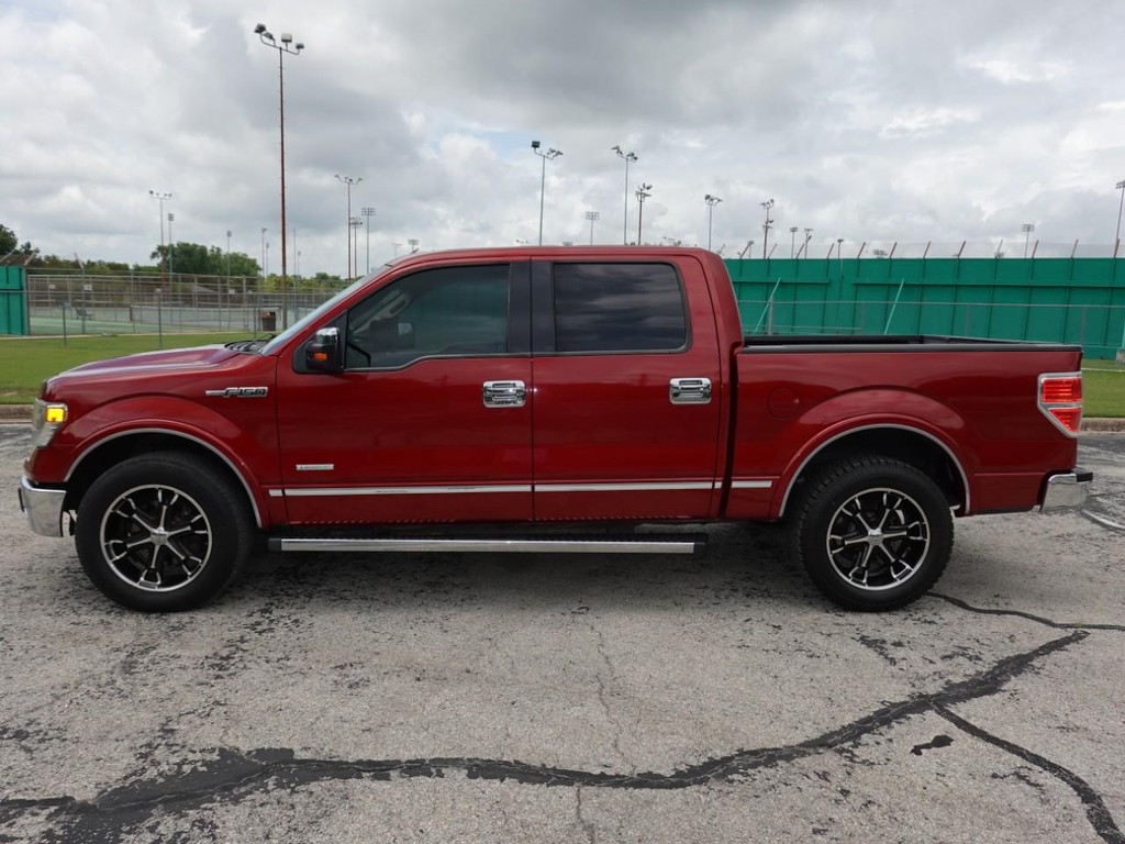 Ford F-150 Vehicle Full-screen Gallery Image 04