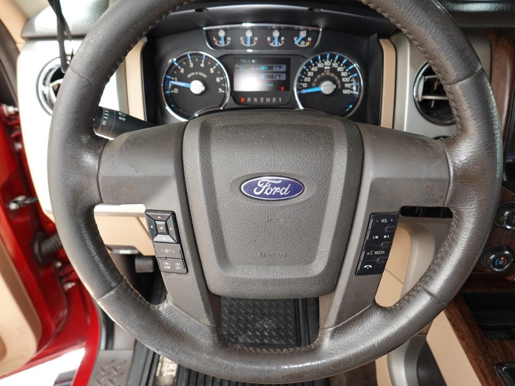 Ford F-150 Vehicle Full-screen Gallery Image 14