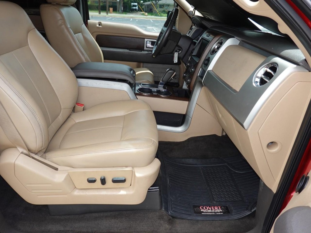 Ford F-150 Vehicle Full-screen Gallery Image 24