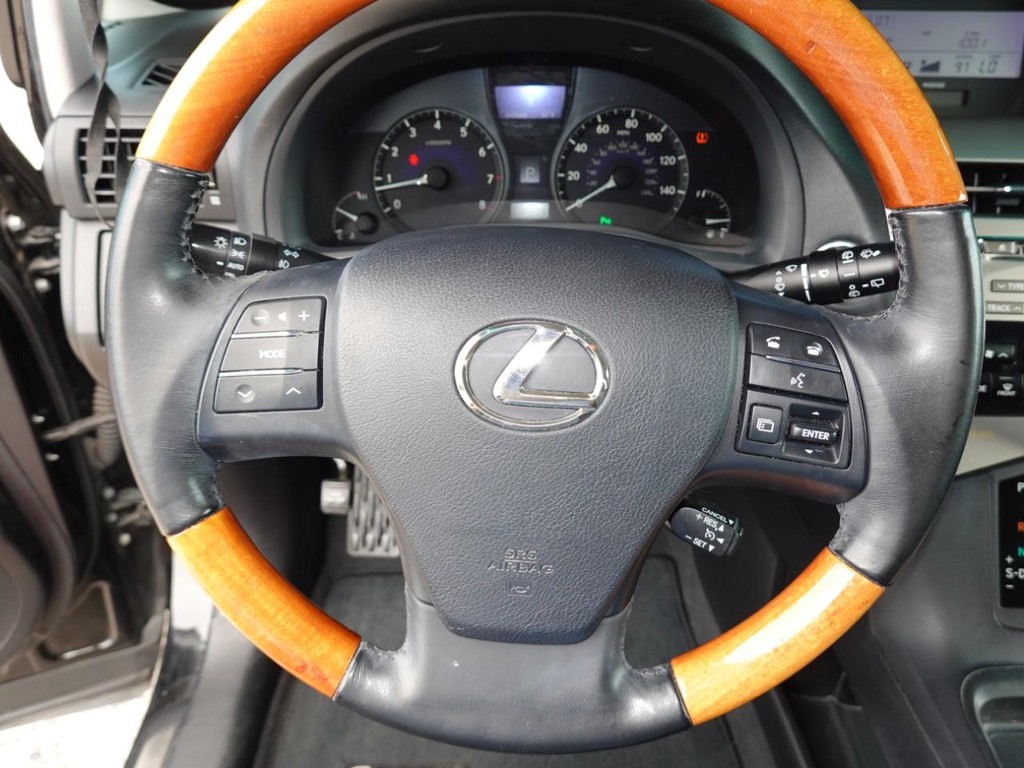 Lexus RX 350 Vehicle Full-screen Gallery Image 13