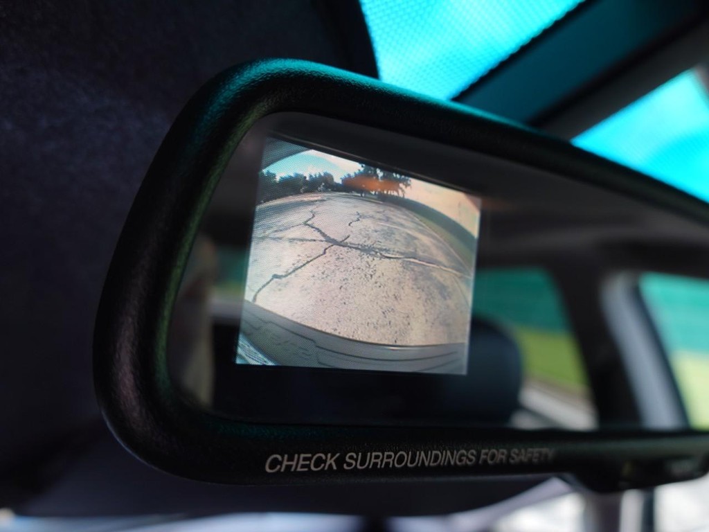 Lexus RX 350 Vehicle Full-screen Gallery Image 15