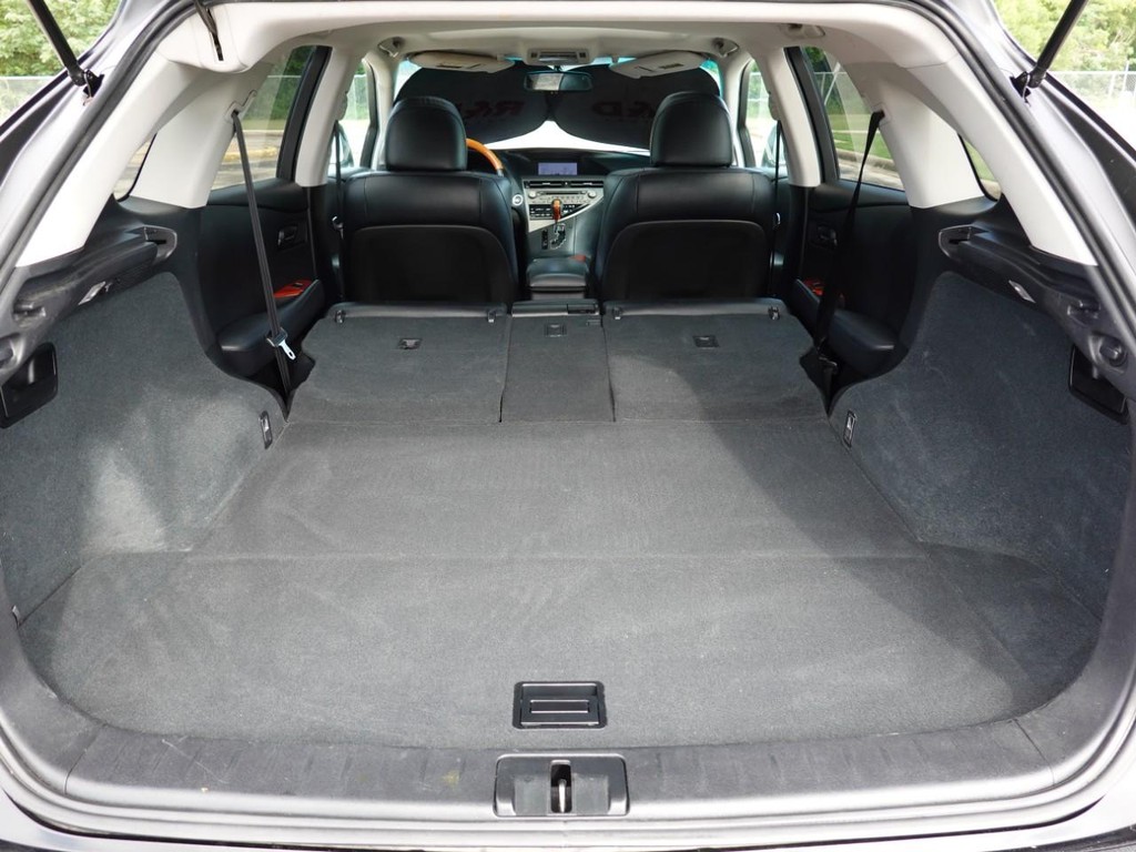 Lexus RX 350 Vehicle Full-screen Gallery Image 28
