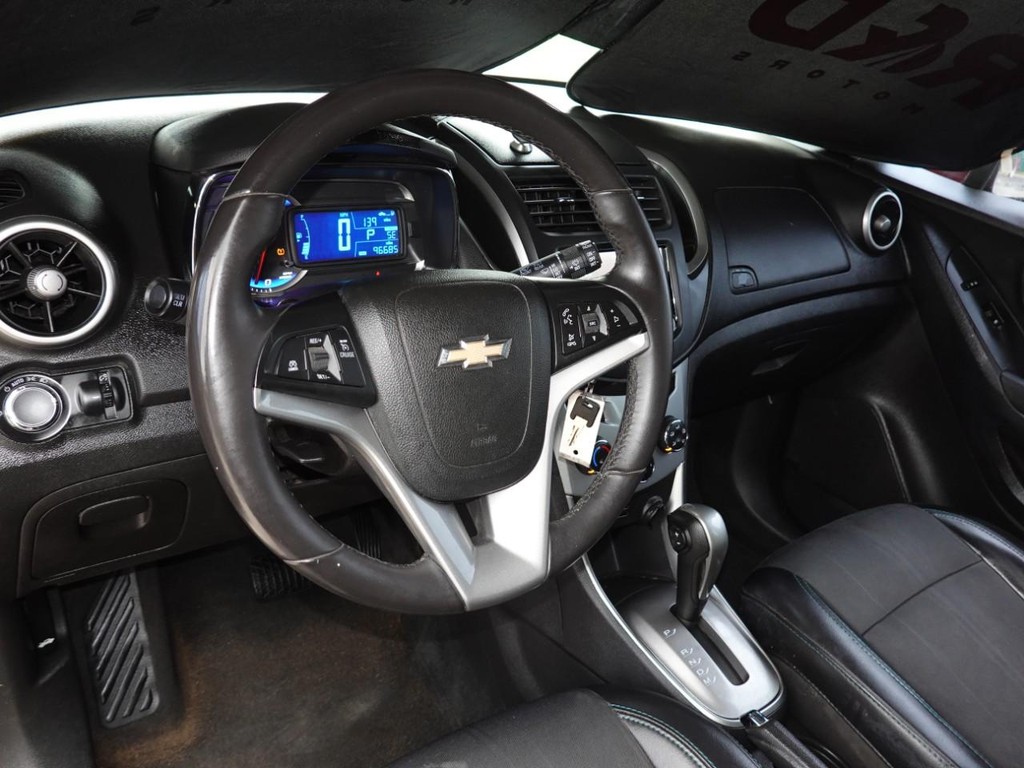 Chevrolet Trax Vehicle Full-screen Gallery Image 17