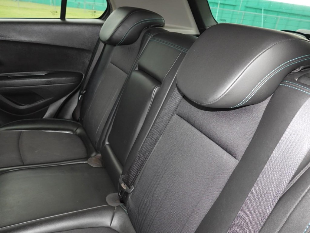 Chevrolet Trax Vehicle Full-screen Gallery Image 19