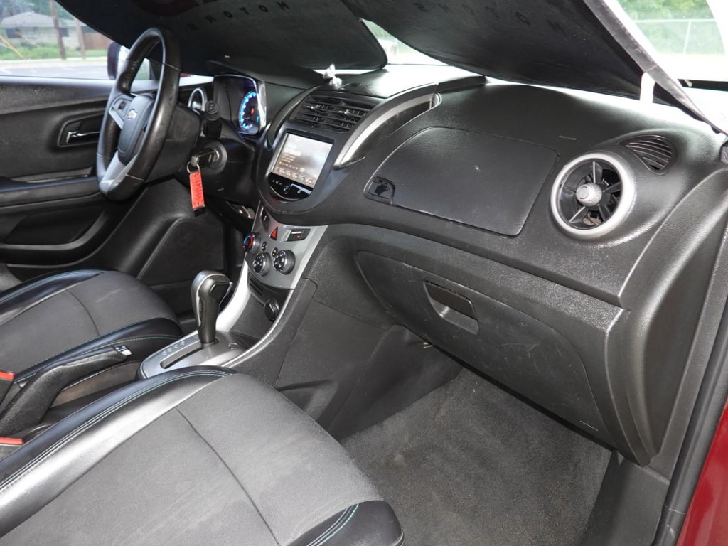 Chevrolet Trax Vehicle Full-screen Gallery Image 21