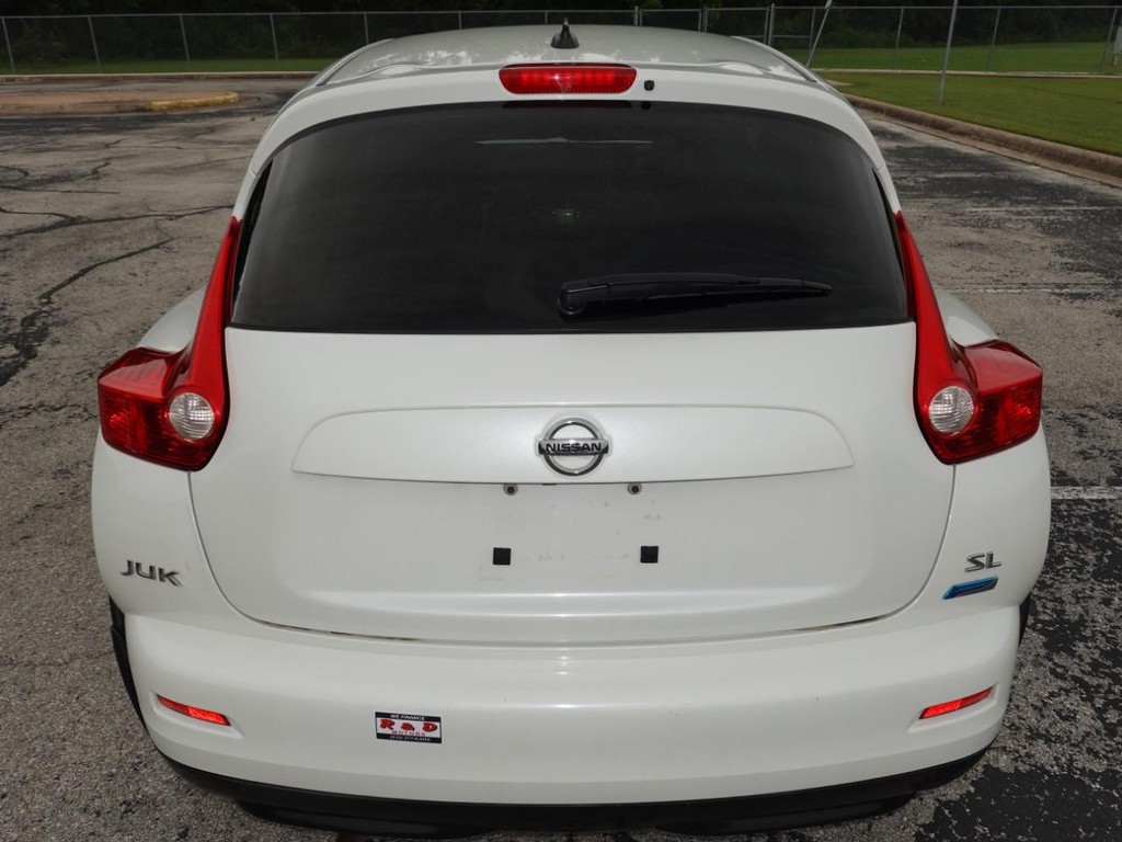 Nissan Juke Vehicle Full-screen Gallery Image 06