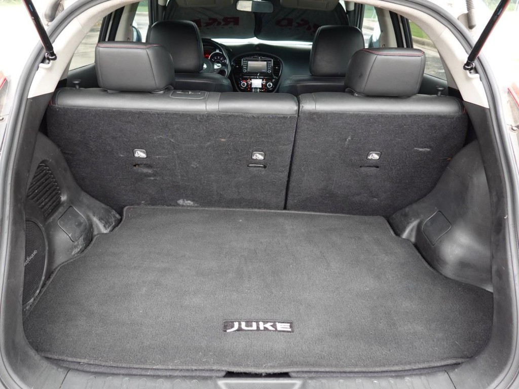 Nissan Juke Vehicle Full-screen Gallery Image 27
