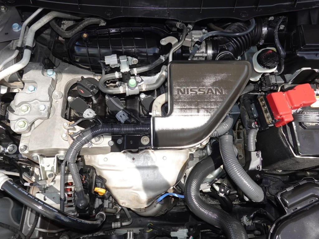 Nissan Rogue Select Vehicle Full-screen Gallery Image 28