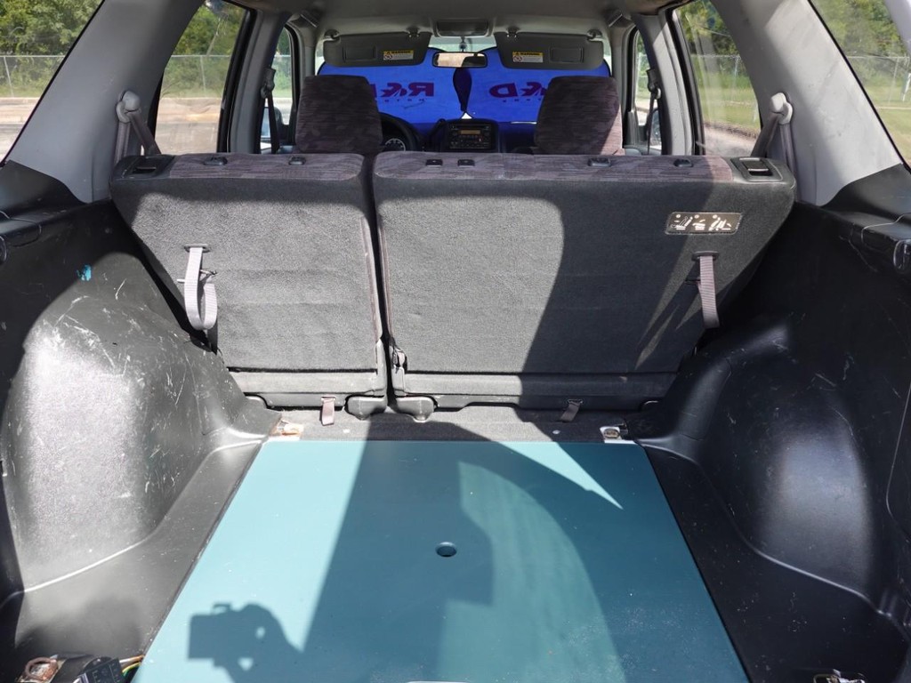 Honda CR-V Vehicle Full-screen Gallery Image 25