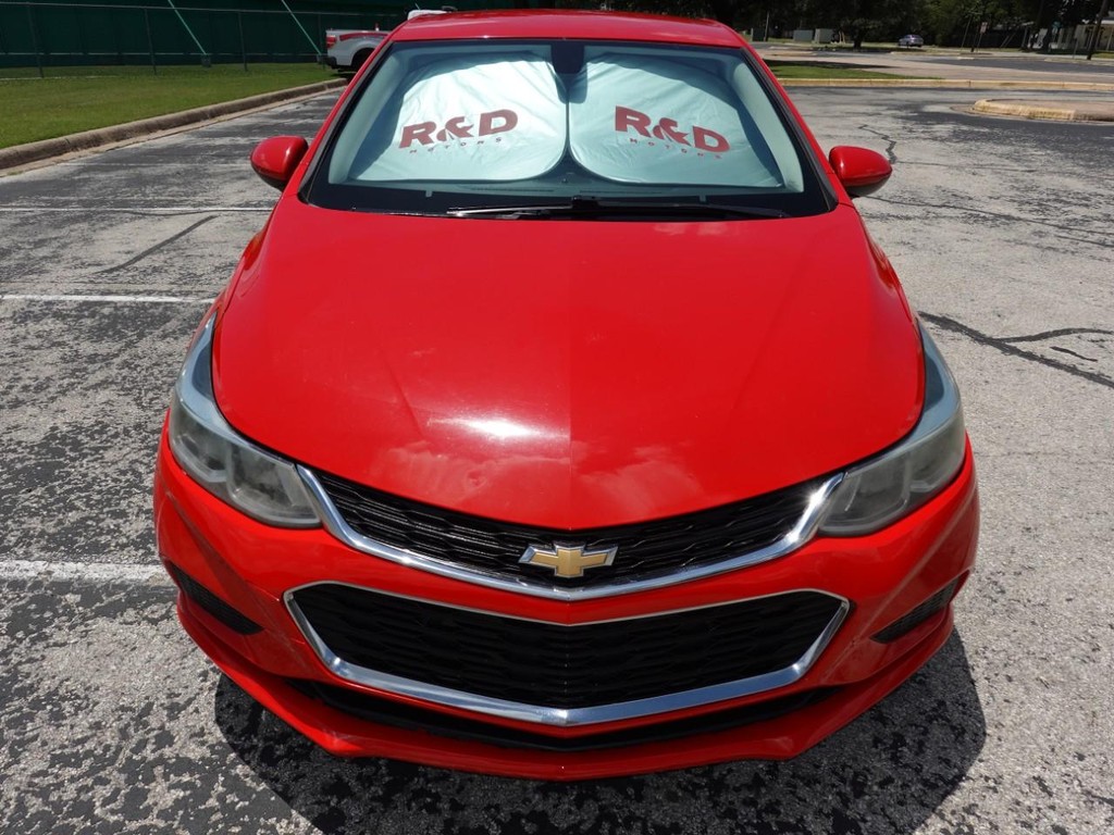 Chevrolet Cruze Vehicle Full-screen Gallery Image 02