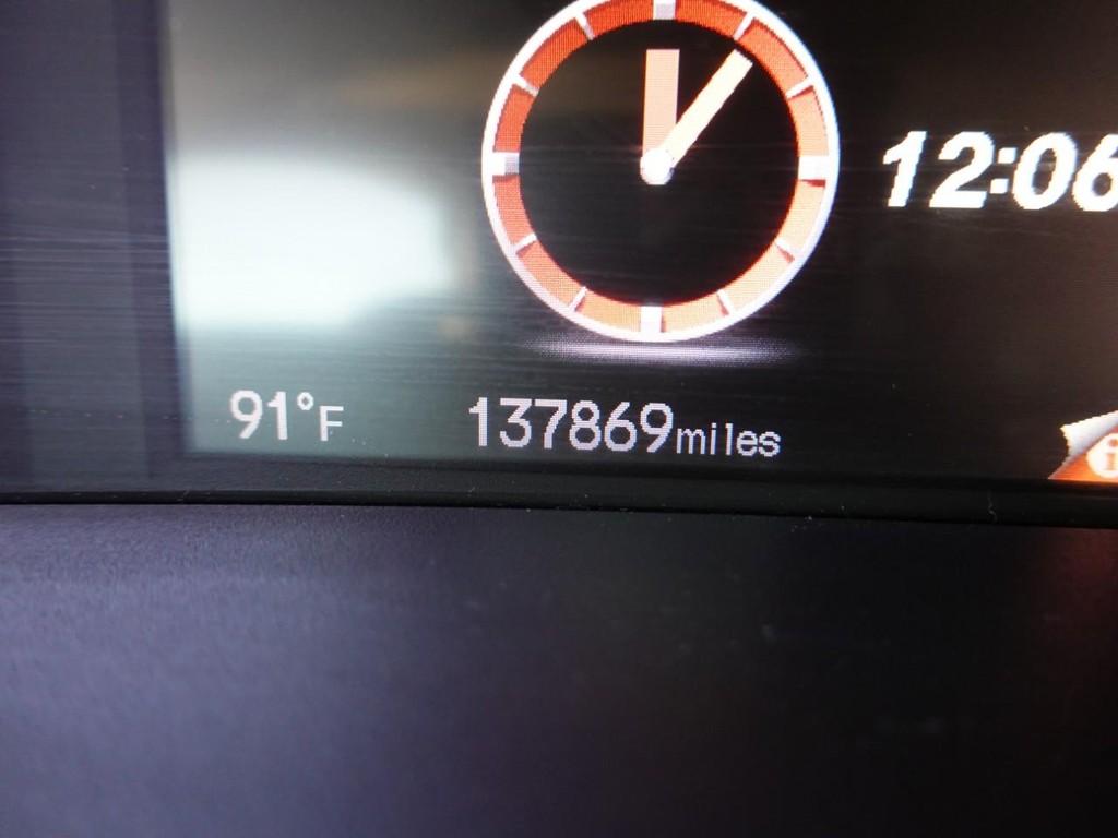 Honda Civic Sedan Vehicle Full-screen Gallery Image 12