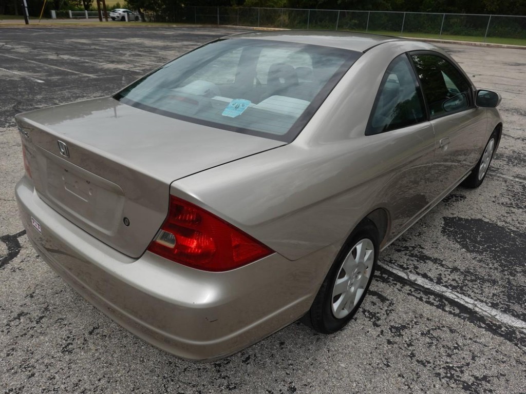 Honda Civic Vehicle Full-screen Gallery Image 07
