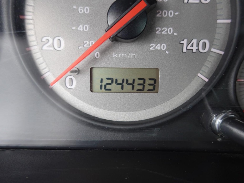 Honda Civic Vehicle Full-screen Gallery Image 12