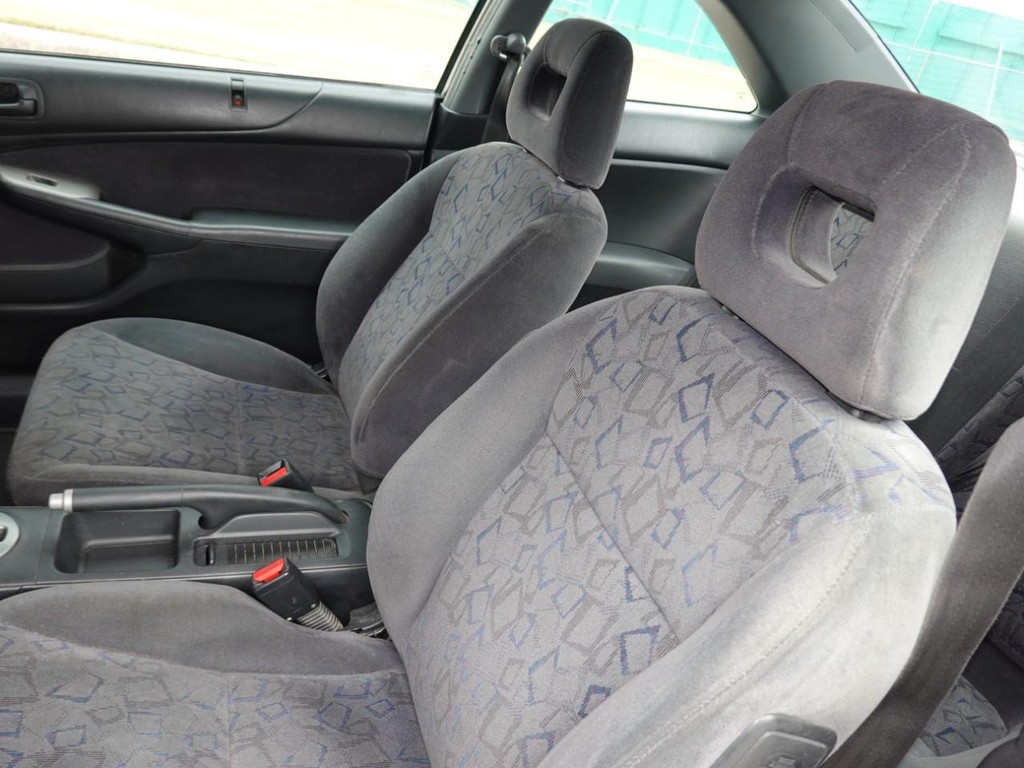 Honda Civic Vehicle Full-screen Gallery Image 15