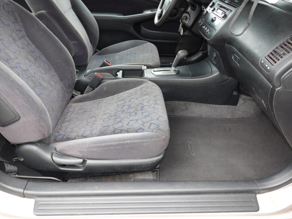 Honda Civic Vehicle Full-screen Gallery Image 20