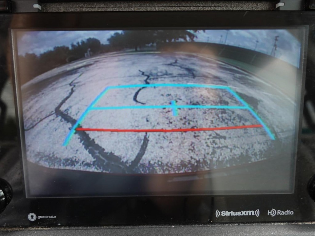Toyota Sienna Vehicle Full-screen Gallery Image 15