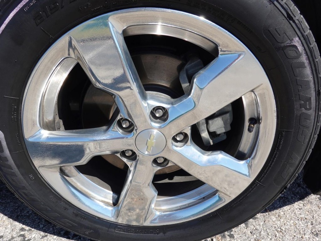 Chevrolet Volt Vehicle Full-screen Gallery Image 09
