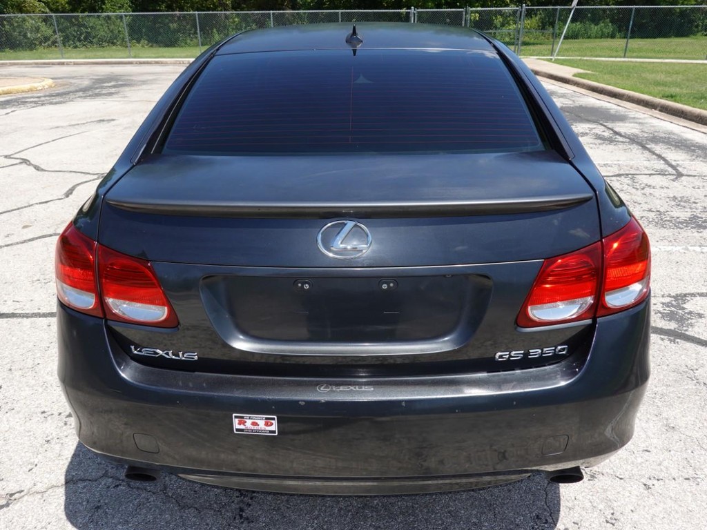 Lexus GS 350 Vehicle Full-screen Gallery Image 06