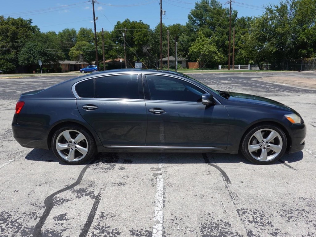 Lexus GS 350 Vehicle Full-screen Gallery Image 08