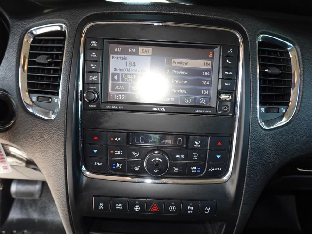 Dodge Durango Vehicle Full-screen Gallery Image 14