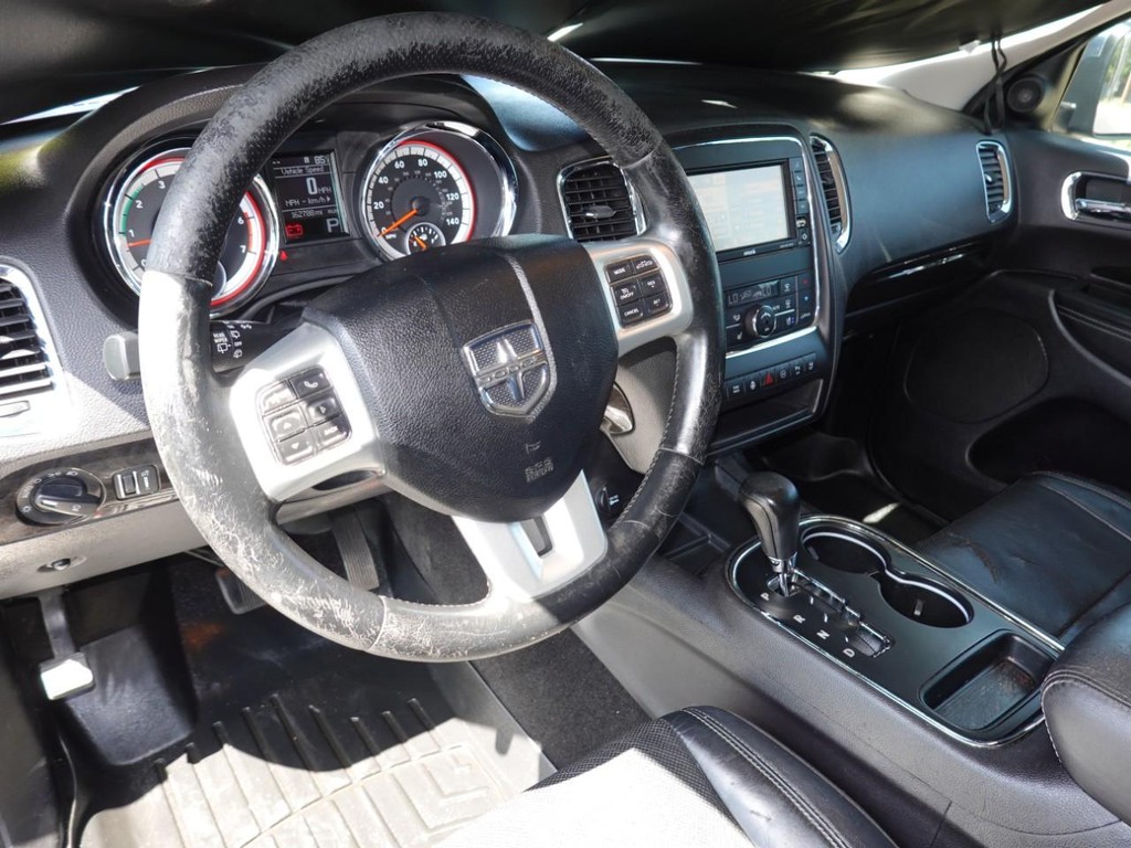 Dodge Durango Vehicle Full-screen Gallery Image 17