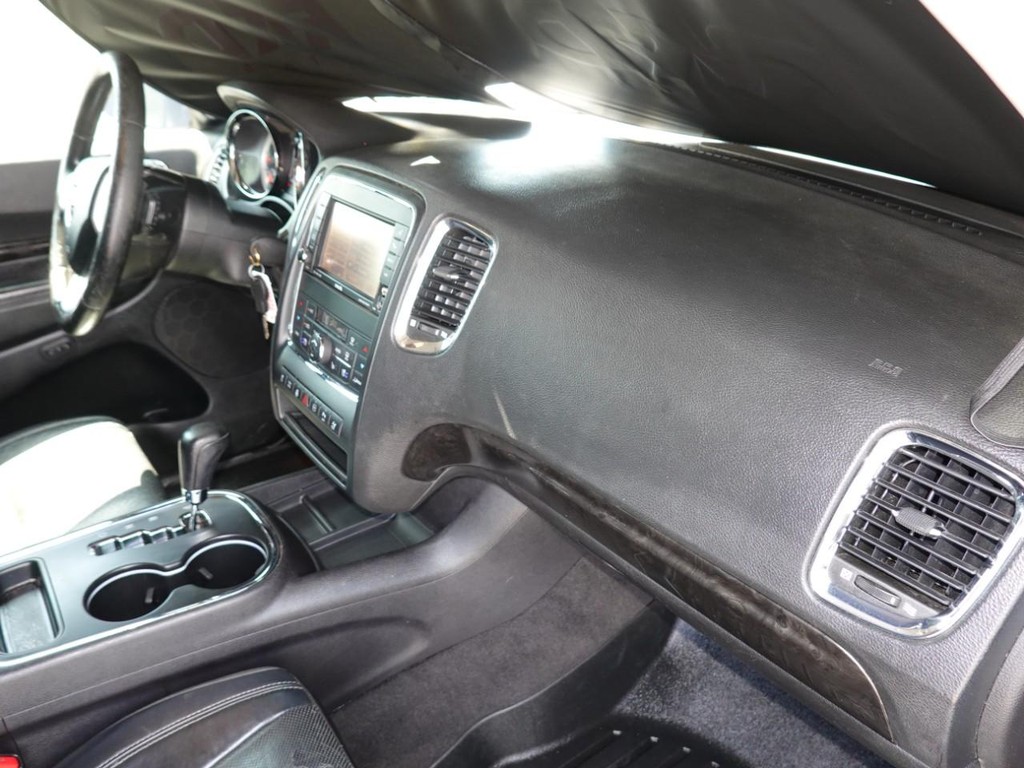 Dodge Durango Vehicle Full-screen Gallery Image 23