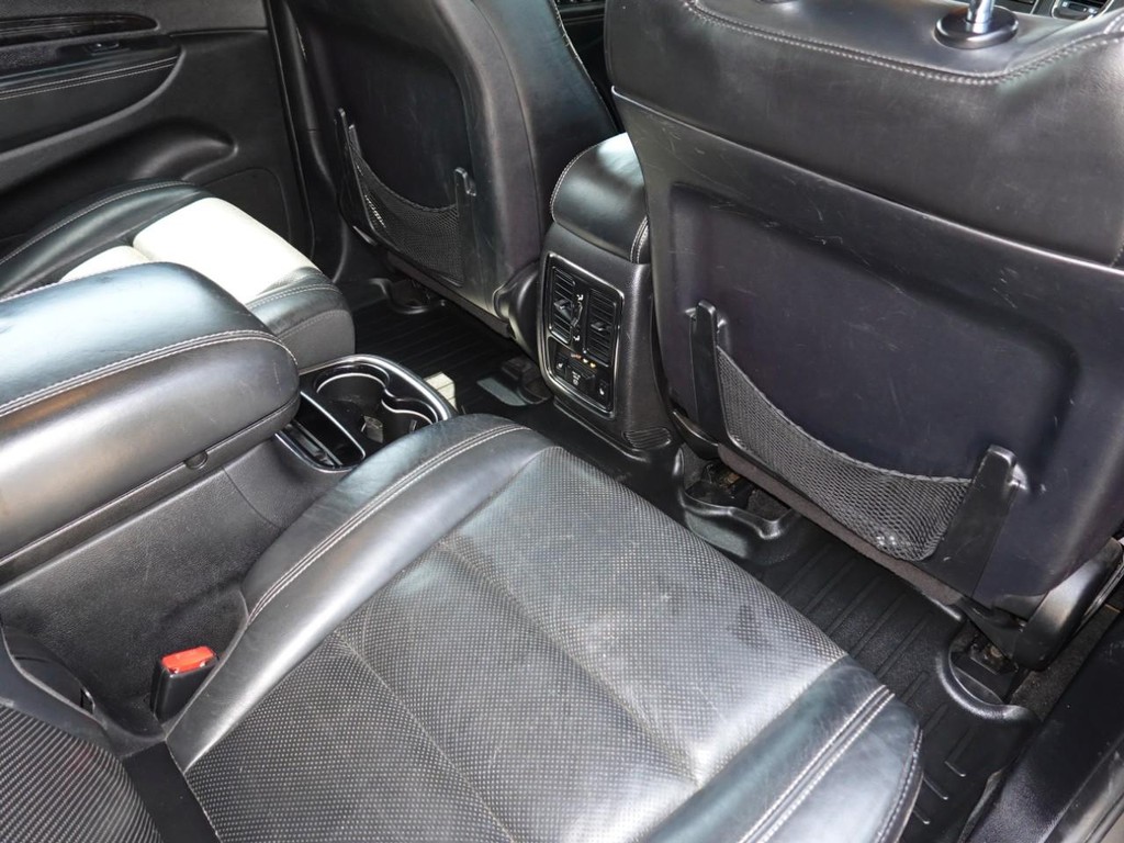 Dodge Durango Vehicle Full-screen Gallery Image 25