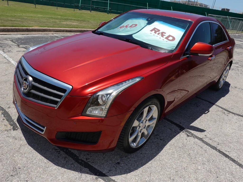 Cadillac ATS Vehicle Full-screen Gallery Image 03