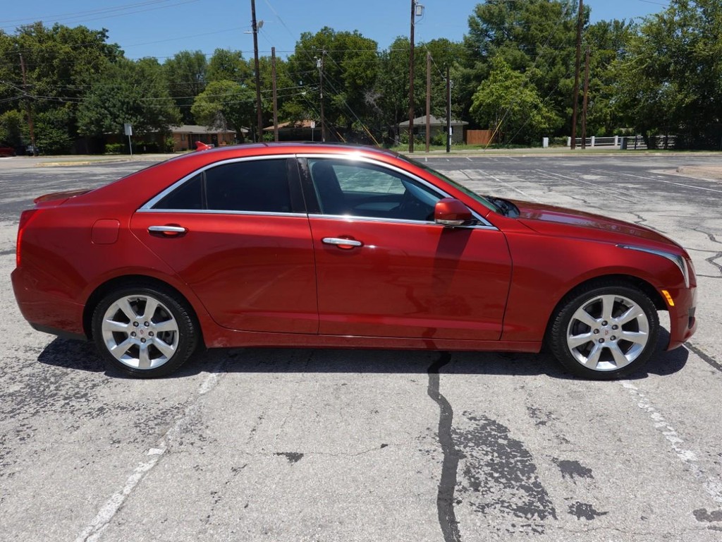 Cadillac ATS Vehicle Full-screen Gallery Image 08